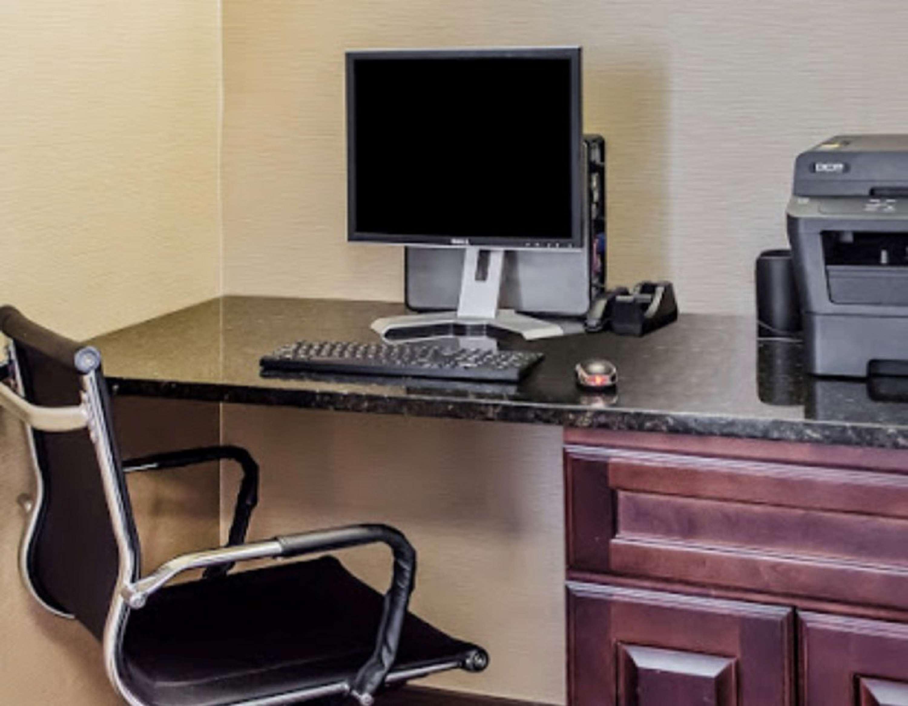Surestay Plus By Best Western Jonestown Lebanon Valley Eksteriør bilde